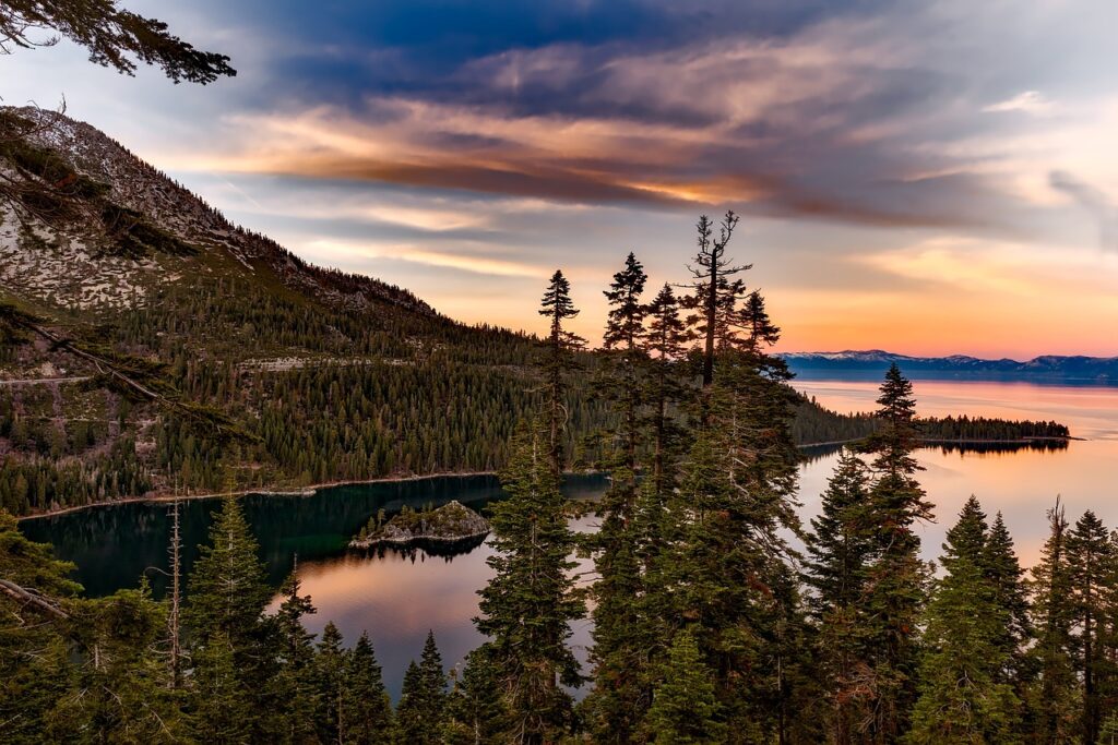 Sunset Lakeside View